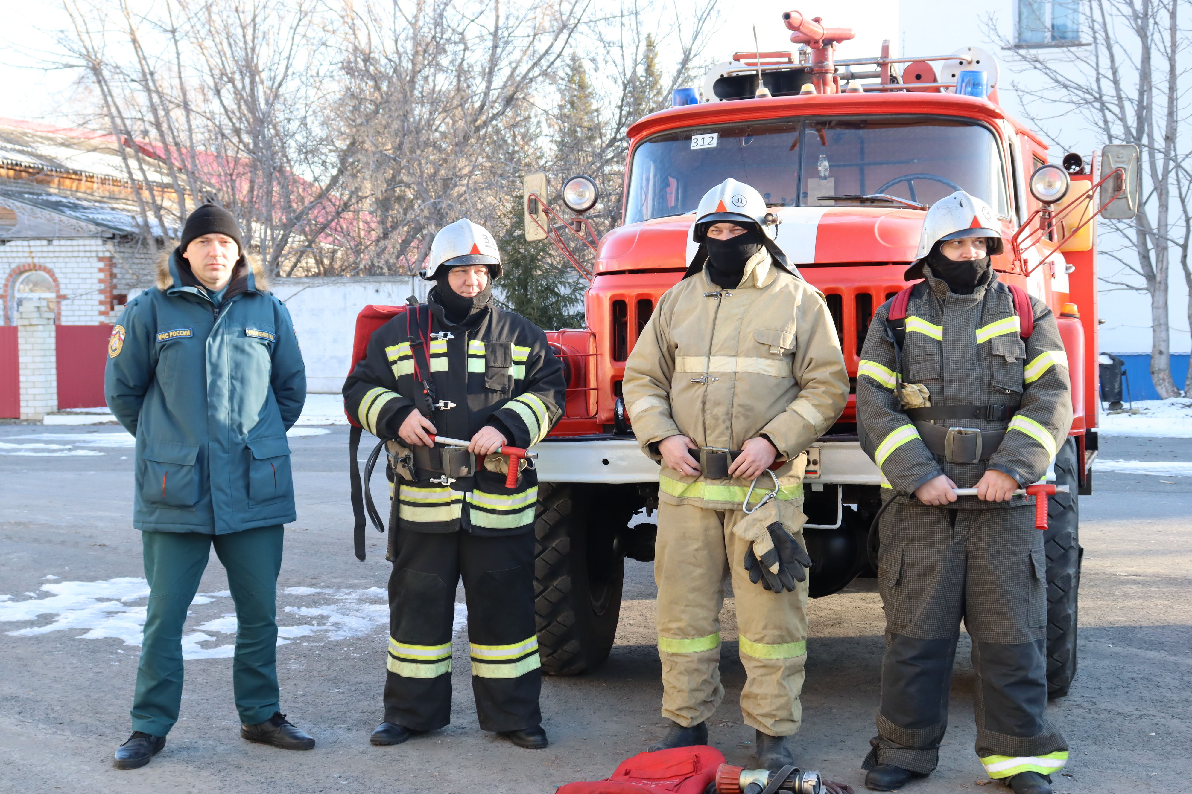 В Вешкаймском районе прошли учения по ликвидации ландшафтных пожаров.